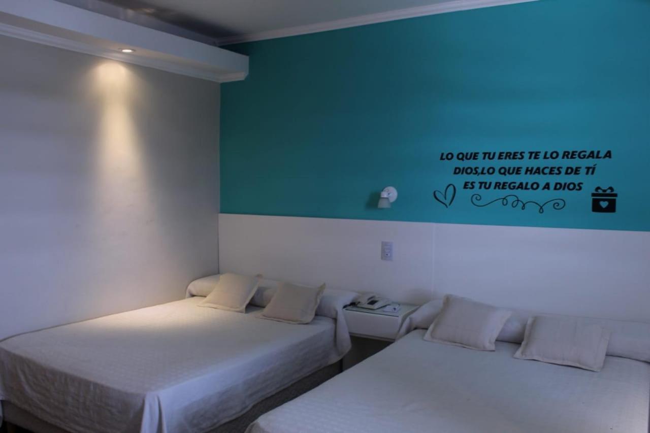 Hotel Ychoalay Caz Reconquista Buitenkant foto